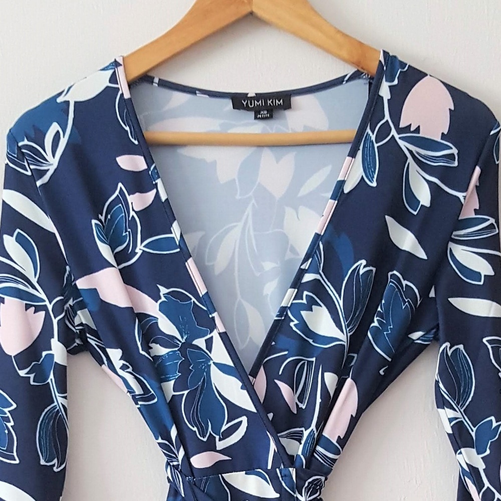 NWOT YUMI KIM Riverside Floral Around Town Dress - Picture 4 of 8